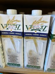 חלב שקדים 25=2